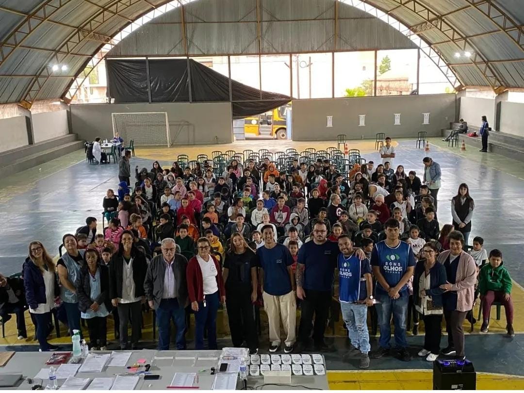 Programa Bons Olhos Paraná transforma a vida de estudantes em Ribeirão do Pinhal